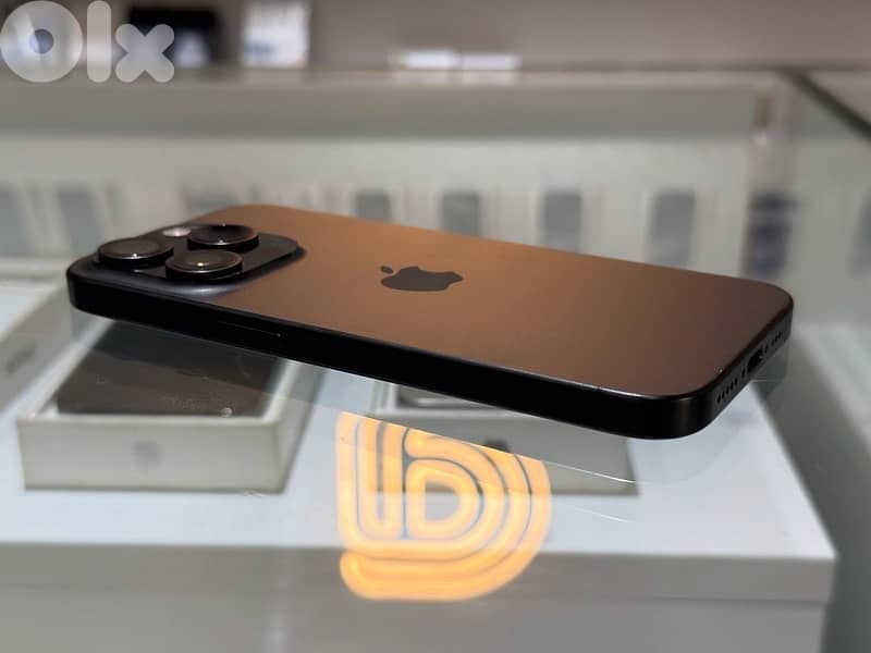 Iphone 15 Pro 128Gb Still New condition 2