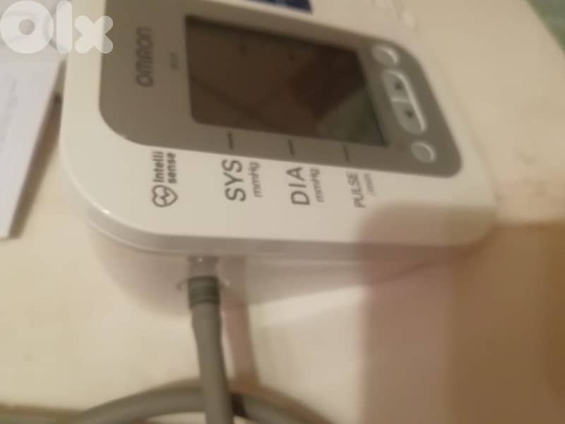 omron M3W automatic blood pressure monitor 1