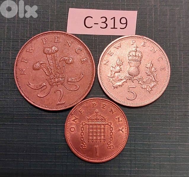 England 3 old coins  Lot# C-319 Queen Elizabeth II 0