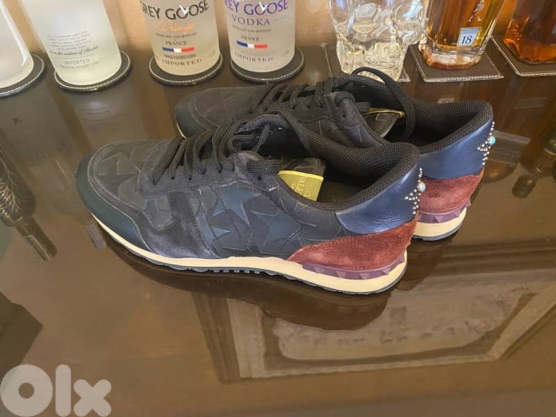 valentino caravani limited edition 0