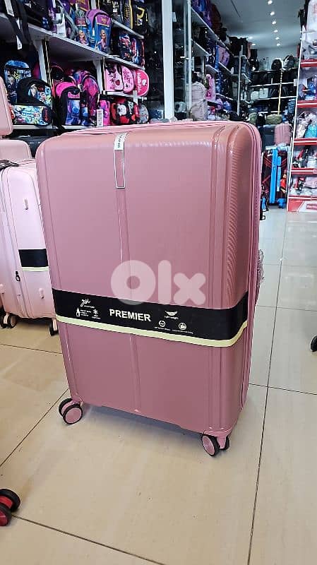 50% OFF Single Large travel bag suitcase 0