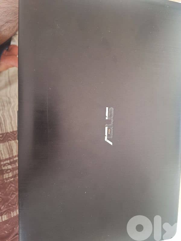 laptop ASUS 2