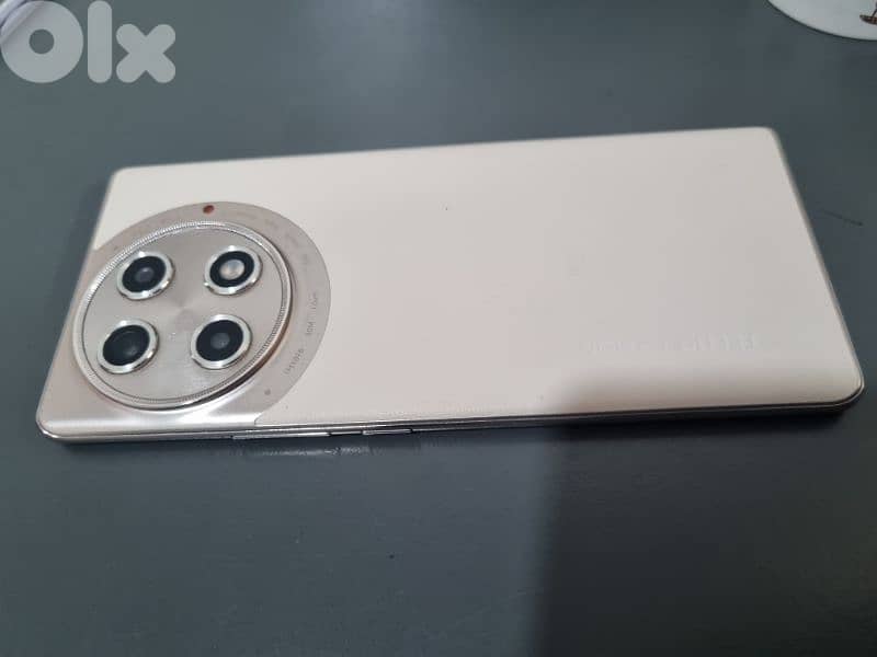 Tecno camon 30s pro 2