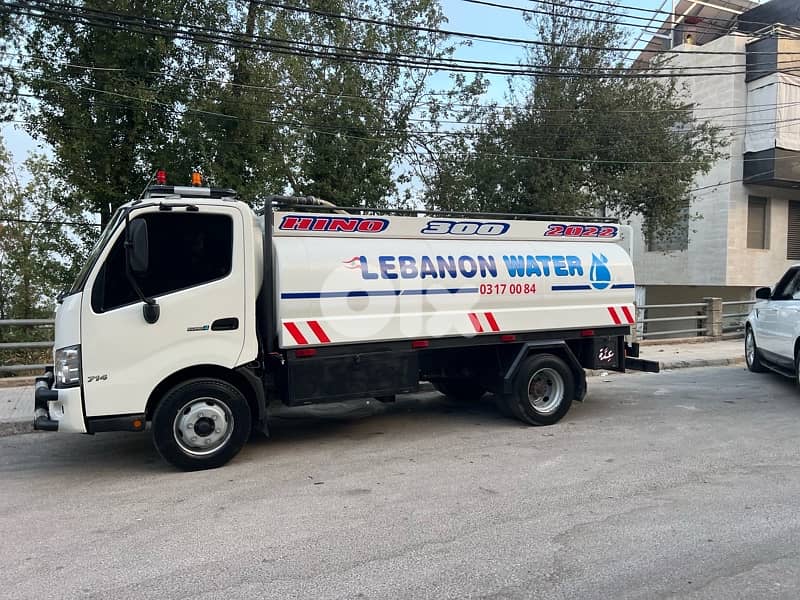 hino 300 صهريج هياه 9