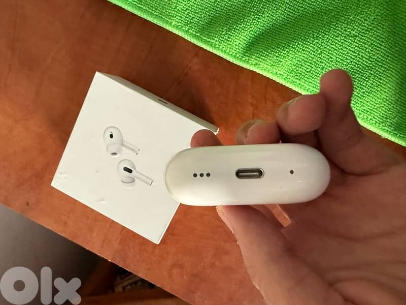 Apple AirPods Pro 2 Type C New 3