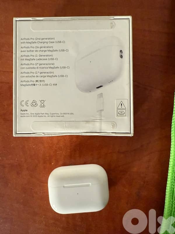Apple AirPods Pro 2 Type C New 4