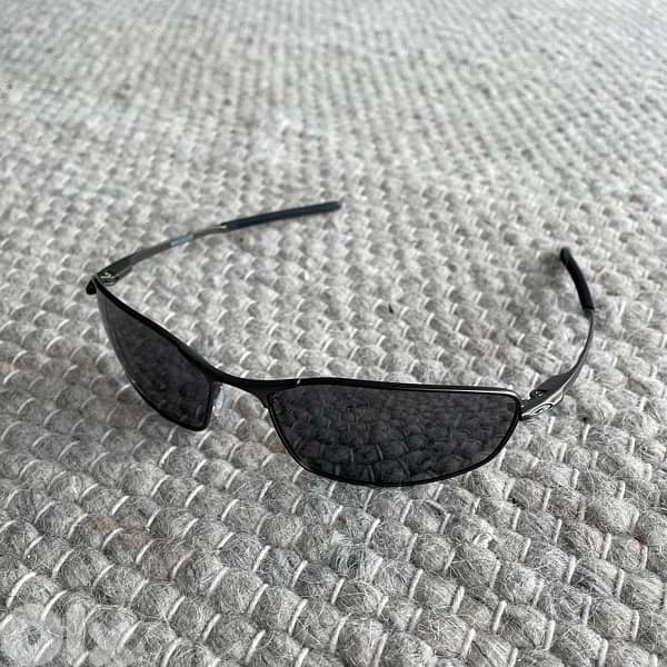 Oakley whisker carbon black (swipe for more) 2