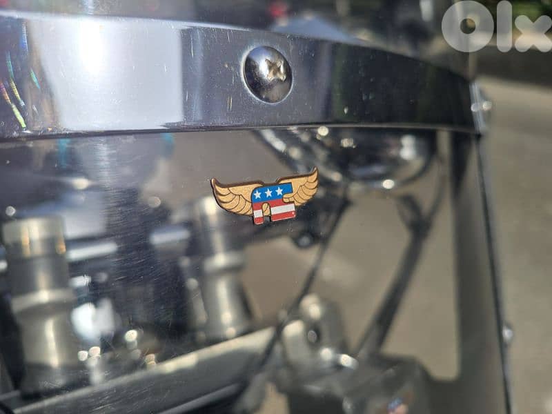 Honda Shadow ACE 750 Deluxe 6