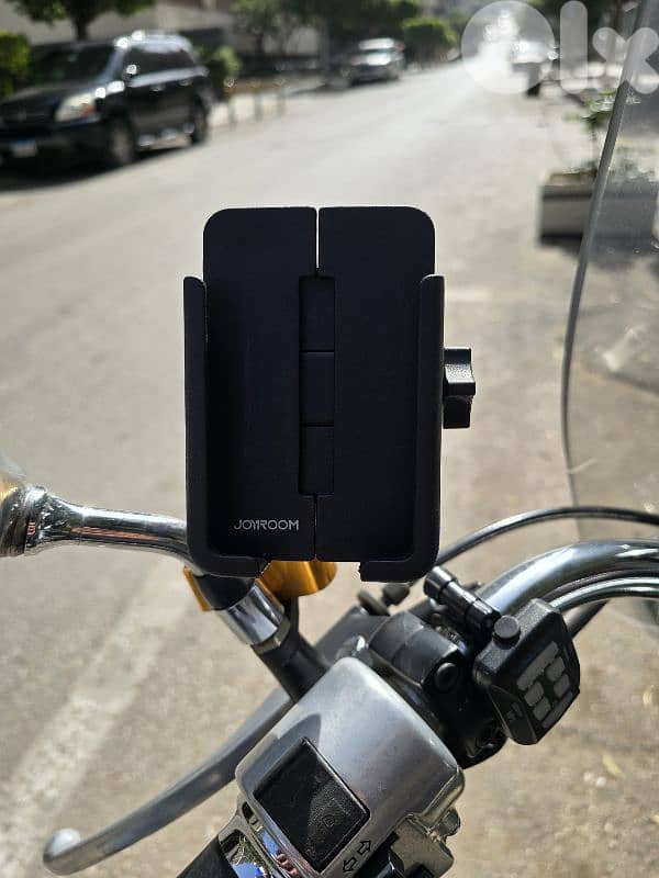 Honda Shadow ACE 750 Deluxe 9