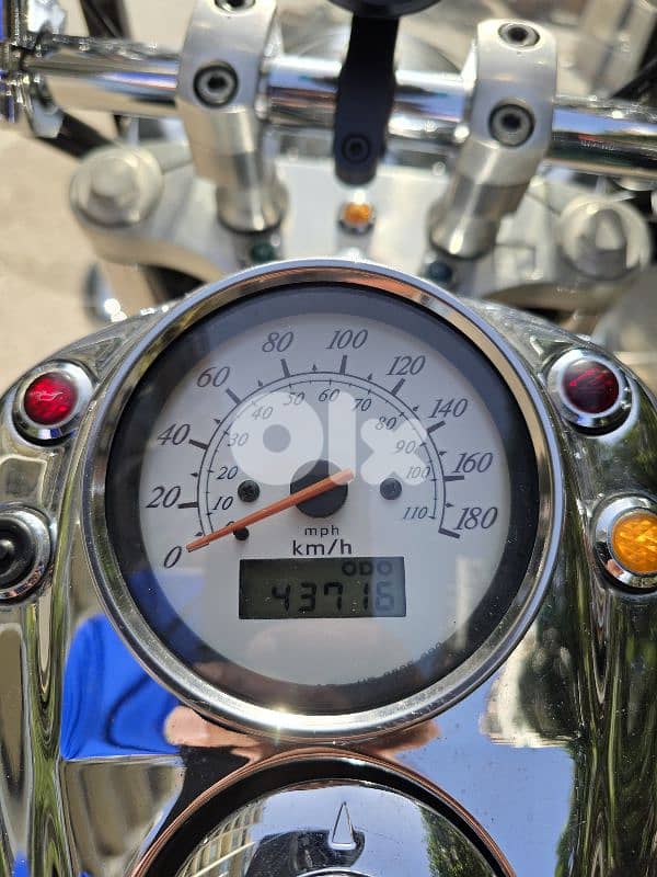 Honda Shadow ACE 750 Deluxe 10