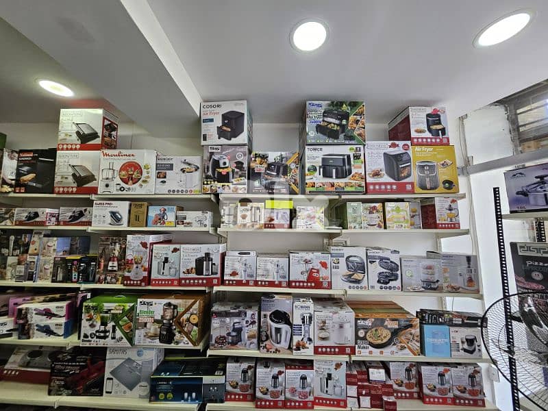 shop liquidation 1,100 pcs 0