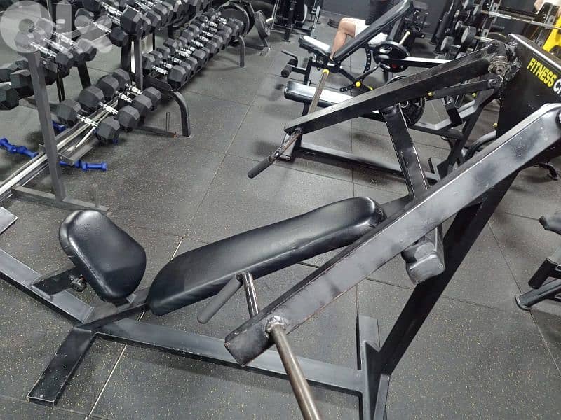 Chest Press Machine Geo Sport Equipment معدات رياضية متنوعة 0