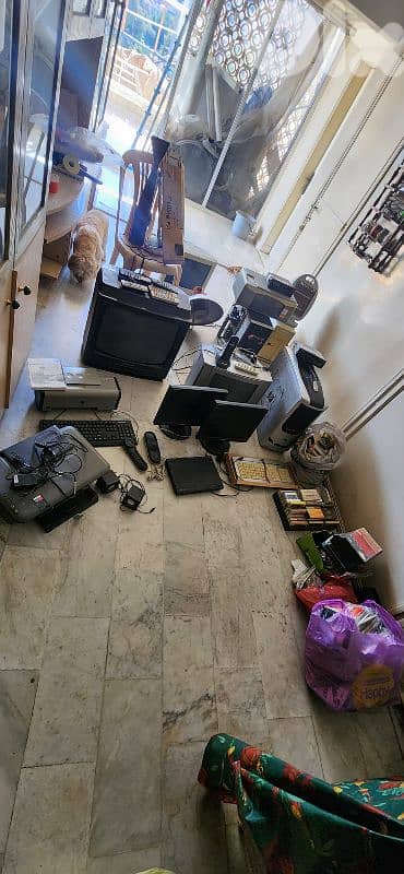 electroniett lal be3 ma3 ba3ed keloun sawa 0