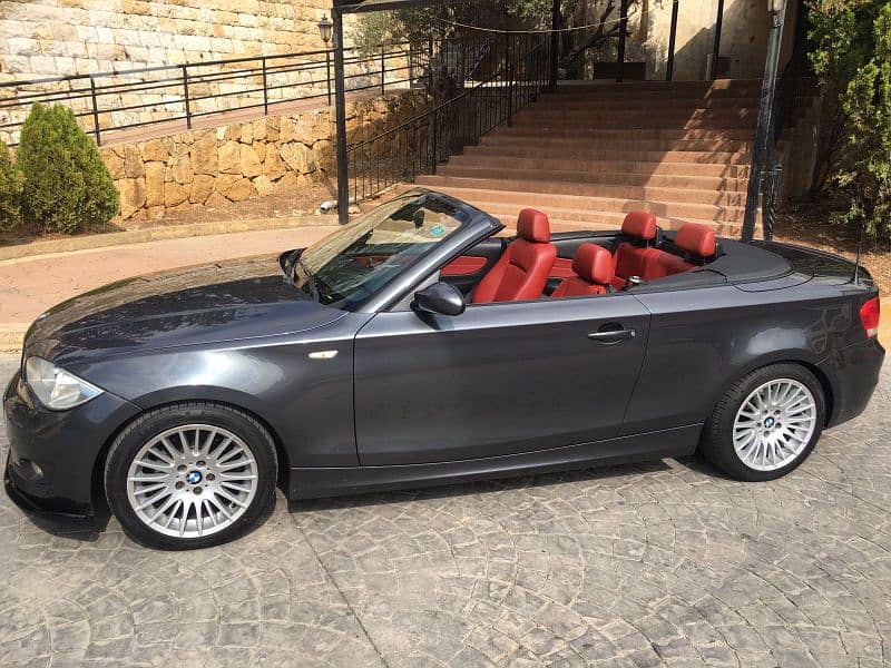Sale/Trade BMW 1-Series Convertible 2008, automatic like new. 0