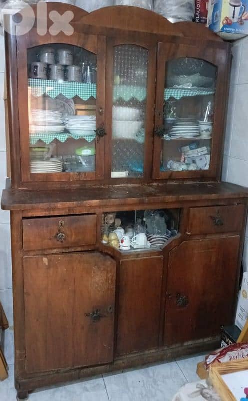 خزانة مطبخ خشبية قديمة 0