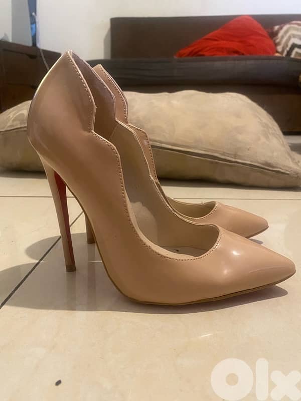 louboutin high heel 3