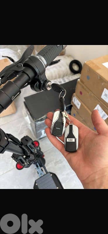 electric scooter used like new 4