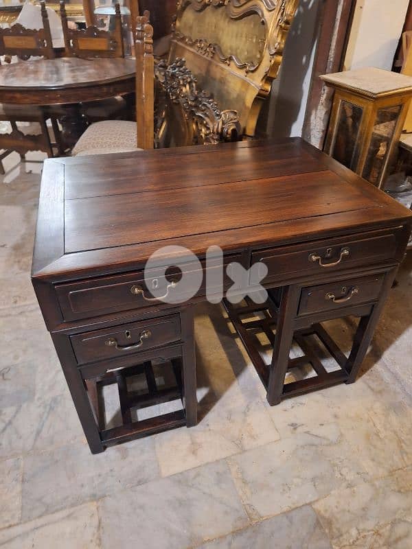 مكتب خشب جوز مسيف رائع جدا مميز ناعم انتيك قديم 3