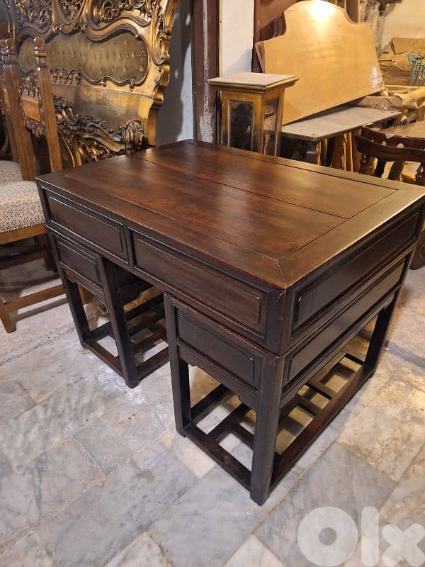 مكتب خشب جوز مسيف رائع جدا مميز ناعم انتيك قديم 4