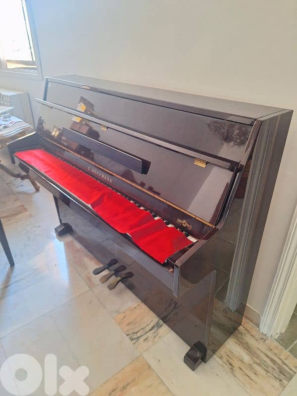 piano Hoffman like new 3 pedal tuning warranty 2