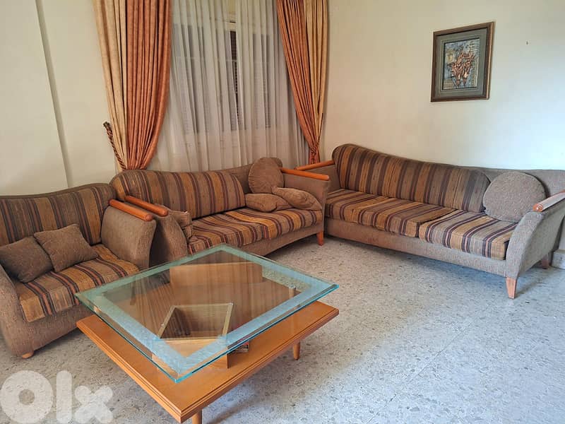 Living Room Set 0