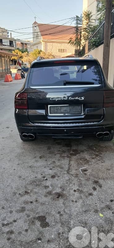 Porsche Cayenne 2005 0