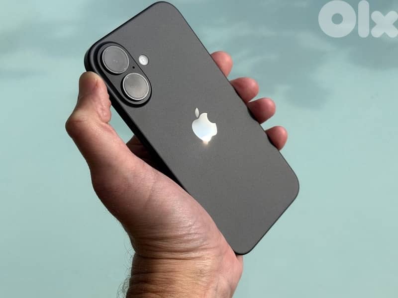 Iphone 16 128 gb ( open box ) 0