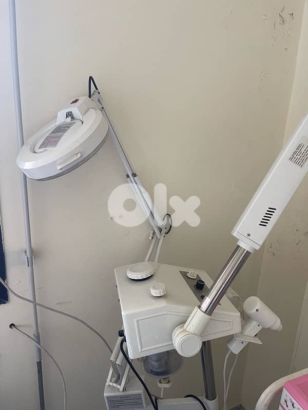 مكنة بخار للوجه 0