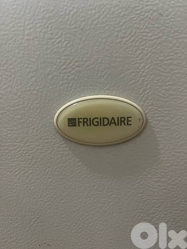 Freezer Frigidaire 2