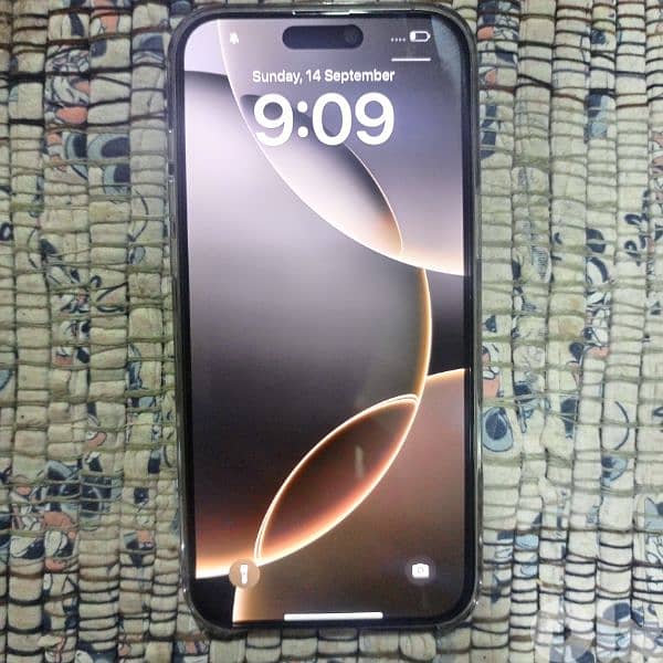 Iphone 16 pro max 0
