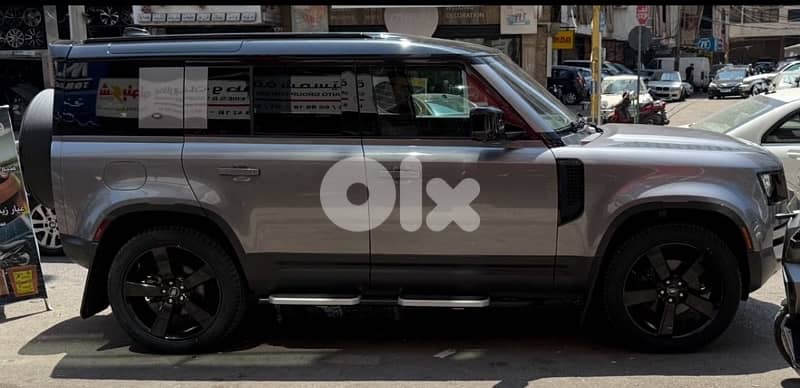Land Rover Defender 2020 0