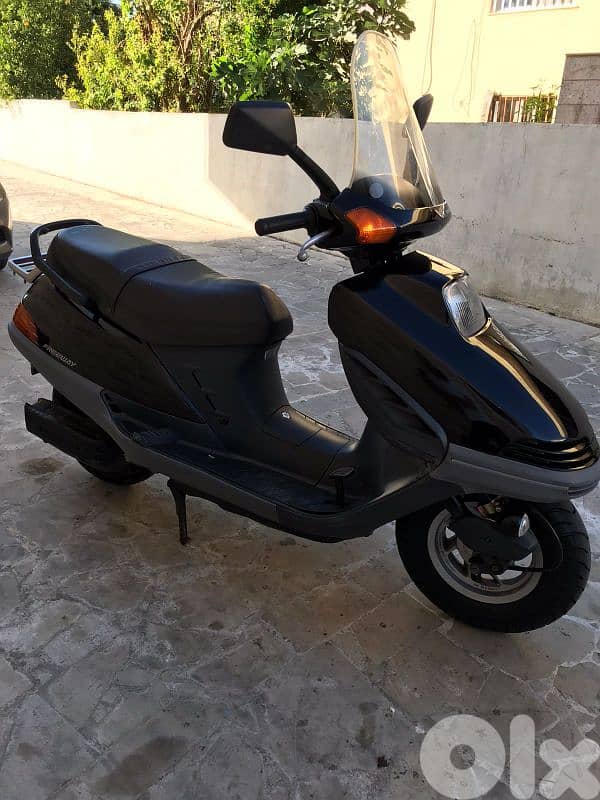 jdide ba3da l moto ma na2esa berghe 0