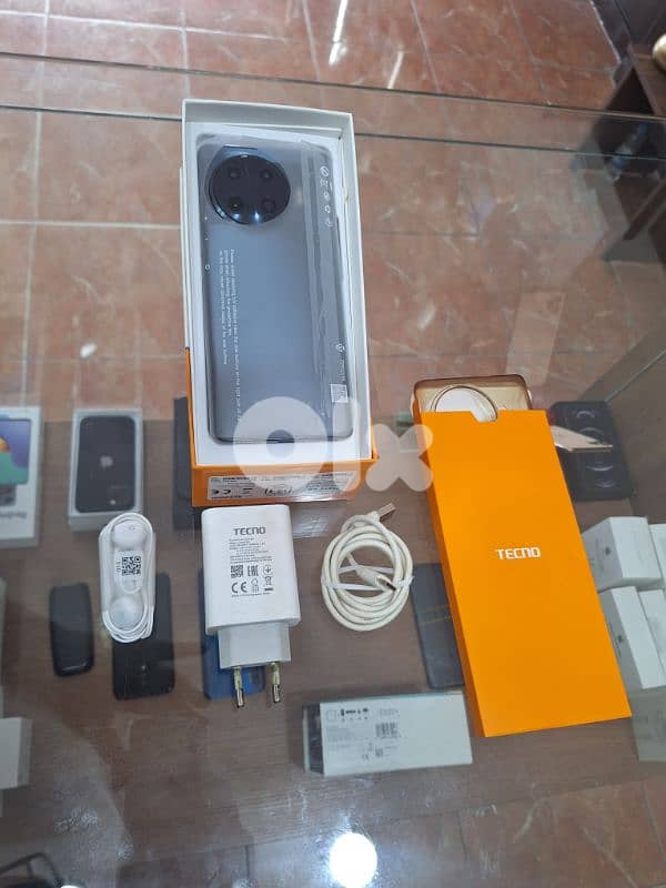 tecno spark 20 pro plus 0