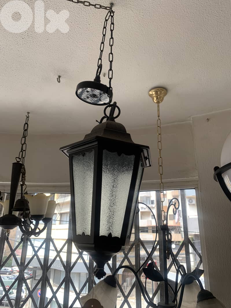 Clearance Sale Lighting اجهزة انارة وثريات 4