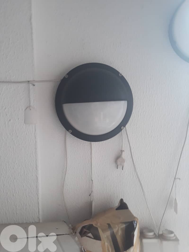 Clearance Sale Lighting اجهزة انارة وثريات 11