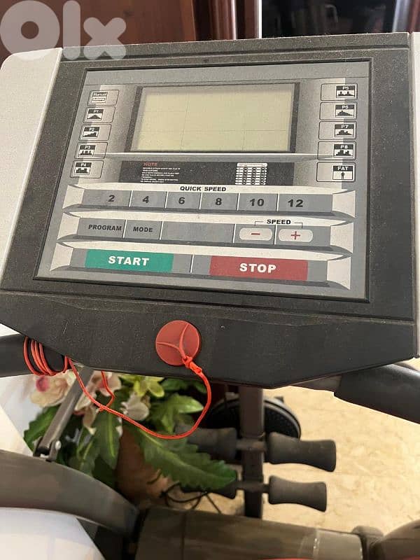 Treadmill جهاز الاهتزا $ ت؛ ٠٣٣٢٠٠٣٦ في جونية السعر ٩٥ 2