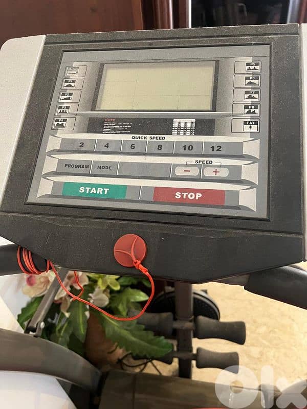 Treadmill+twister stepper موجوده بي جونية سعر ٩٥ دولار ت؛٠٣٣٢٠٠٣٦ 2