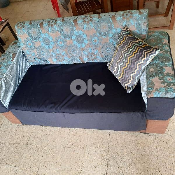 للبيع صالون 5