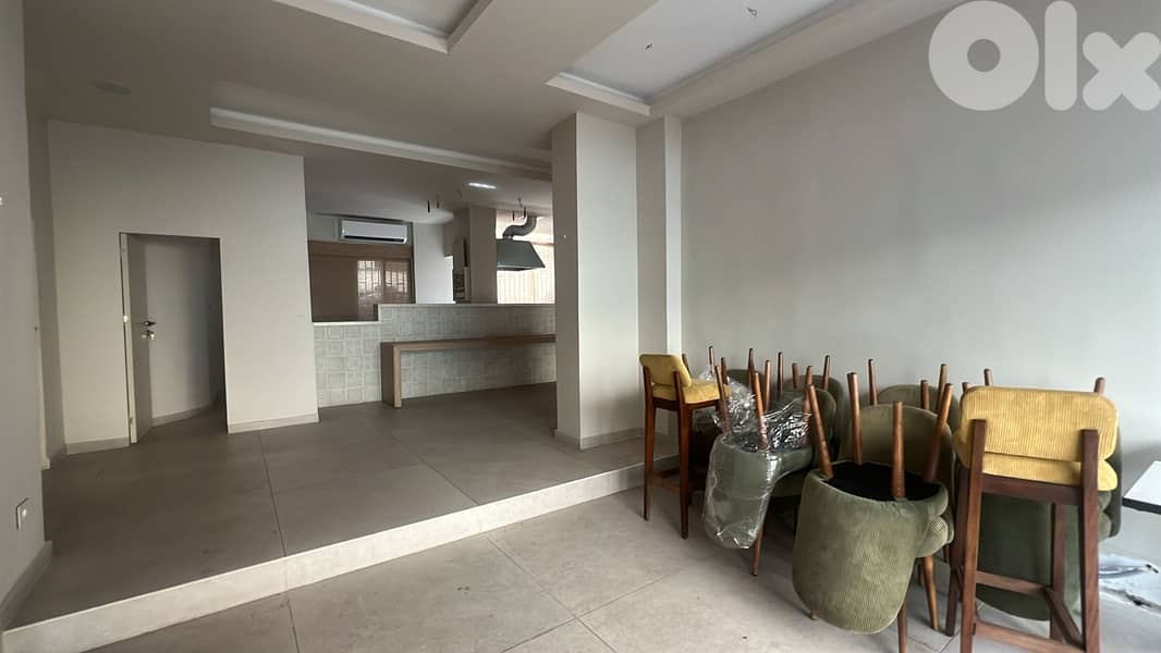 Shop for Rent in Badaro محل للإيجار في بدارو 0