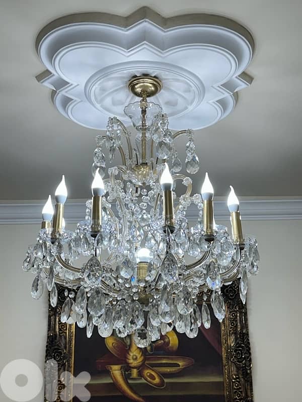 Pair of original Marie Thérèse chandeliers in excellent, like-new 0