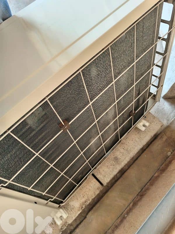 AC general 12000w شبه جديد للبيع 6