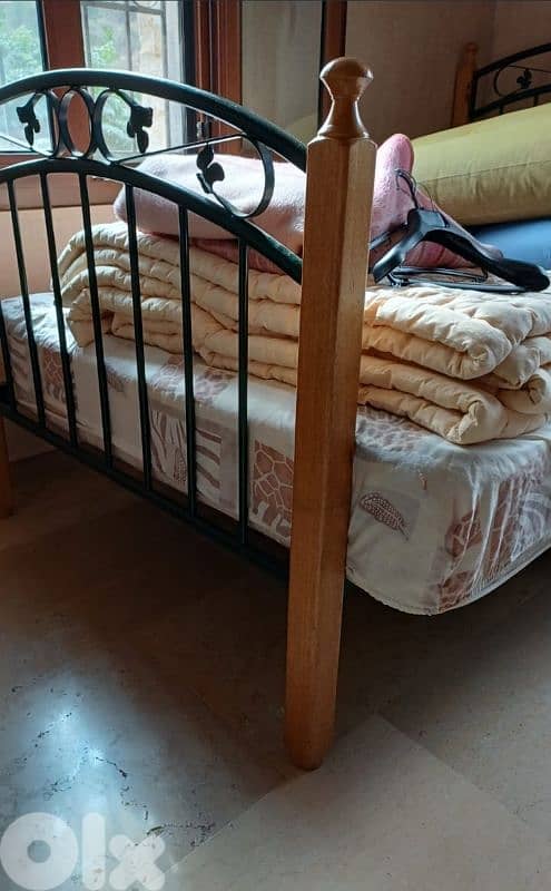 2 beds single 1
