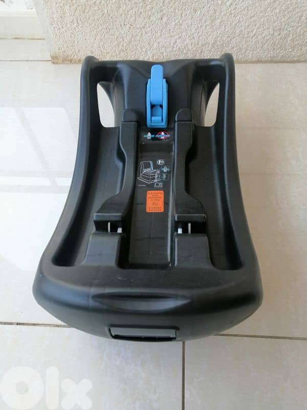 joie car seat 1st stage: birth to 15 months. birth to 13kg. with base 4