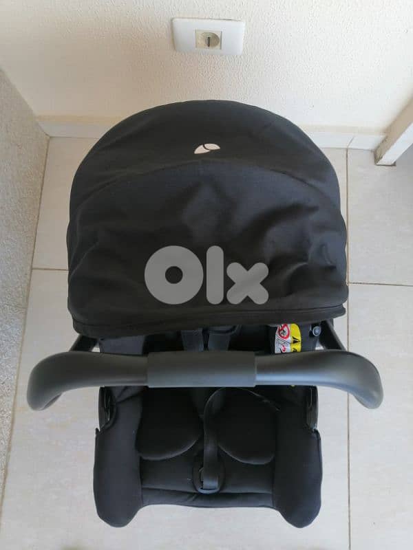 joie car seat 1st stage: birth to 15 months. birth to 13kg. with base 2