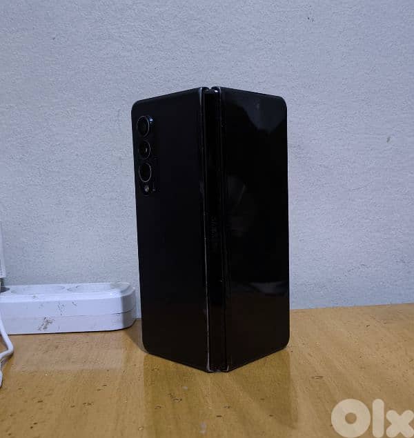 Samsung galaxy fold 3 3