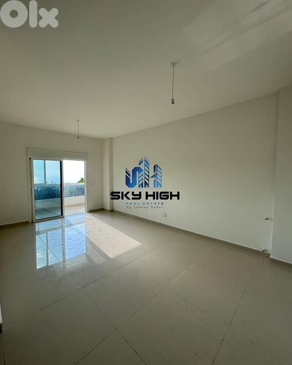 Apartment for sale in qornet el hamra 0