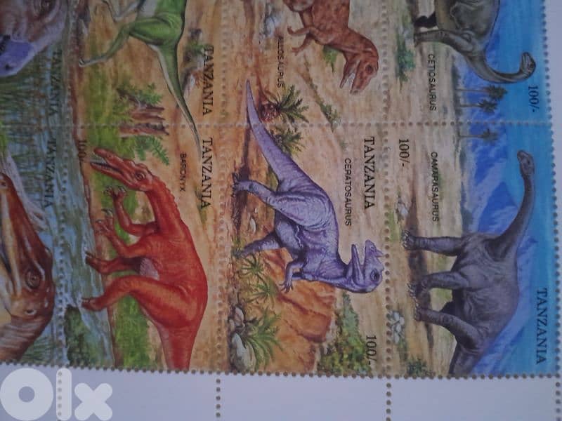sheet of postage stamps from africa featuring Dinosaurs Tanzania 1