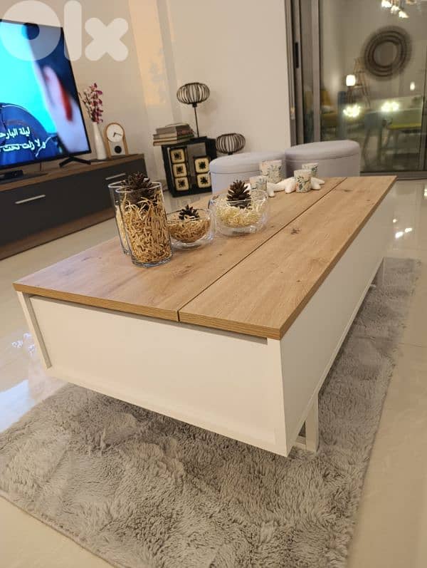 Table made in Germany 0