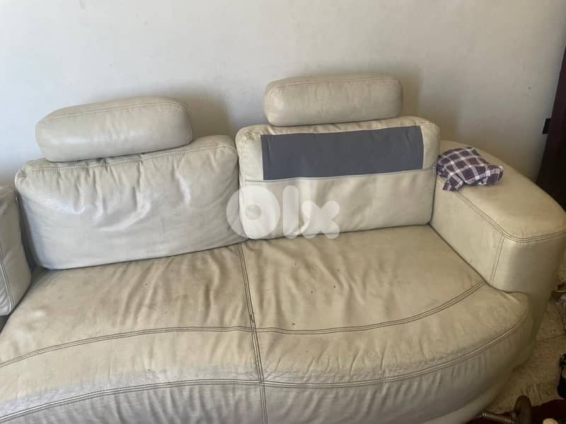 living room used 0