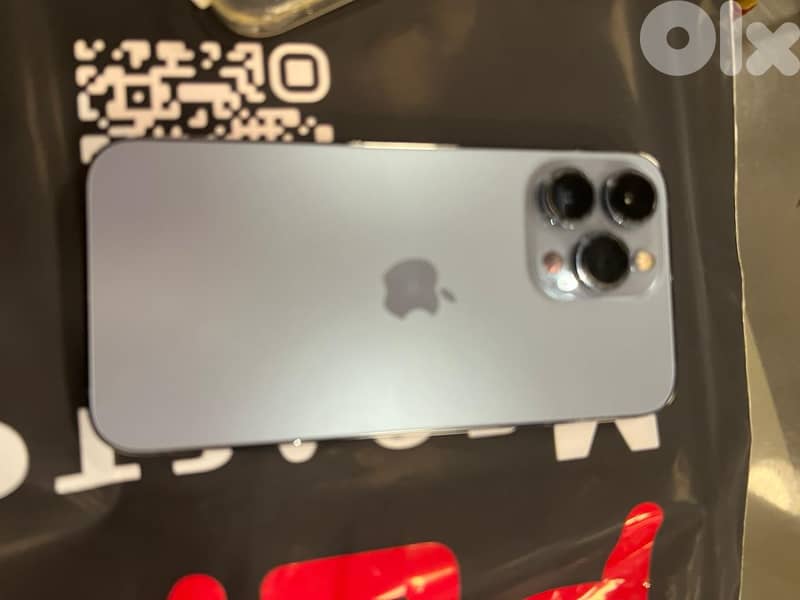 iPhone 13 Pro excellent condition 3